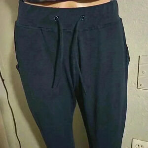 Alphalete  leggings